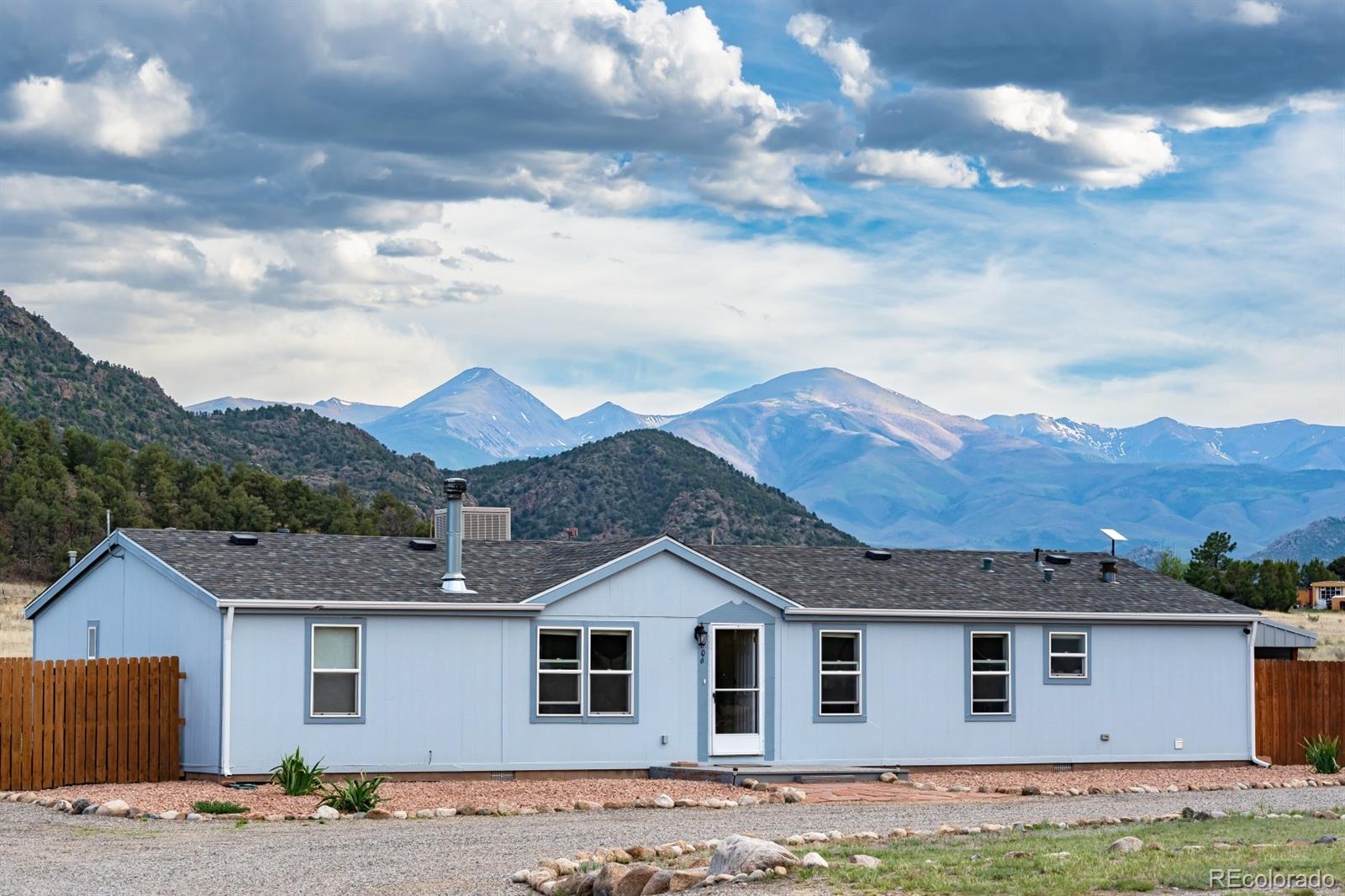606 Shannon Road Cotopaxi, CO 81223 - Photo 1 of 27