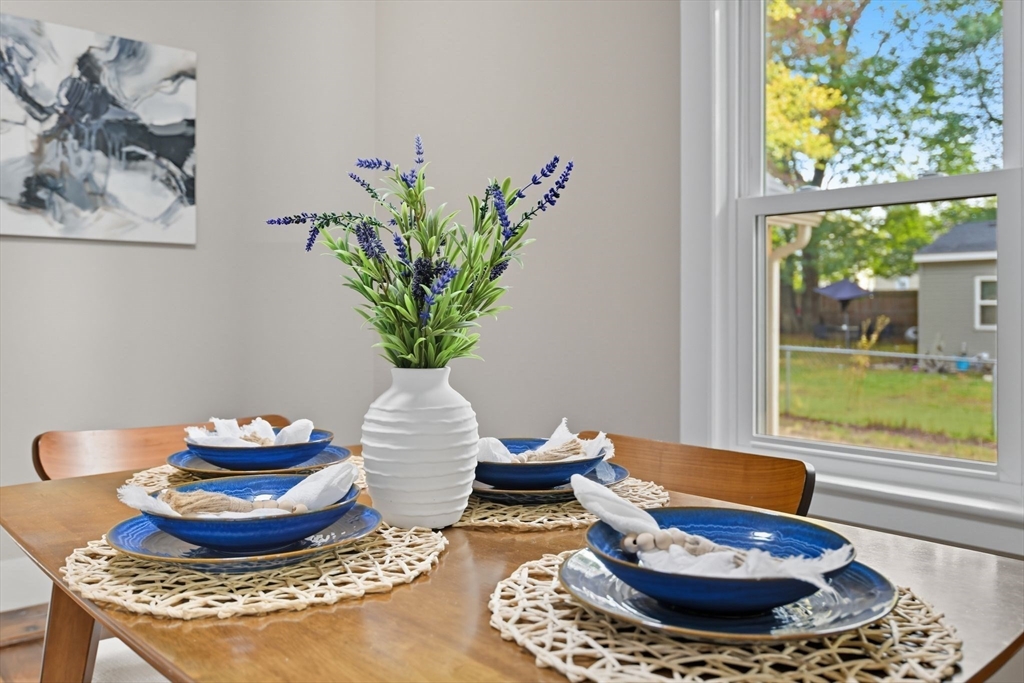 56 Marshall Street Springfield, MA 01109 - Photo 12 of 33