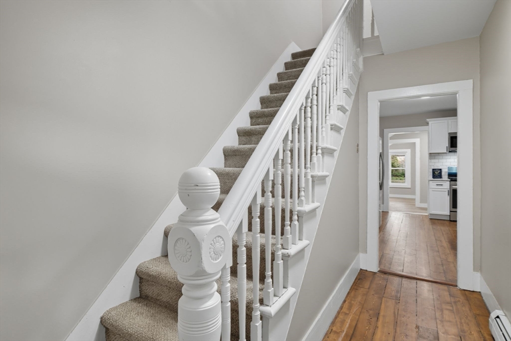 56 Marshall Street Springfield, MA 01109 - Photo 19 of 33