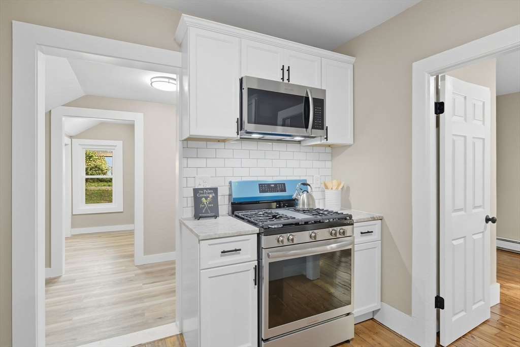 56 Marshall Street Springfield, MA 01109 - Photo 8 of 33