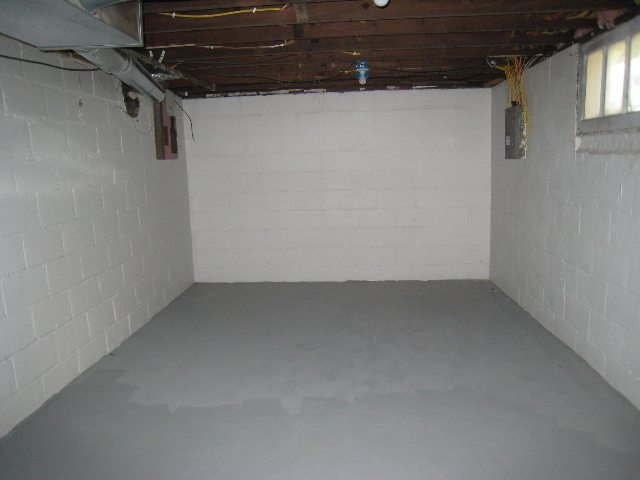2712 North Prospect Road Peoria, IL 61603 - Photo 7 of 9 Gallery Image 7
