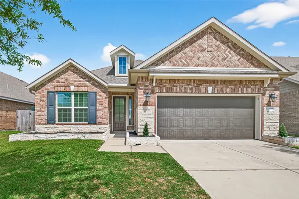 $365,000 | 24022 Kingdom Isle Lane, Katy, TX 77493