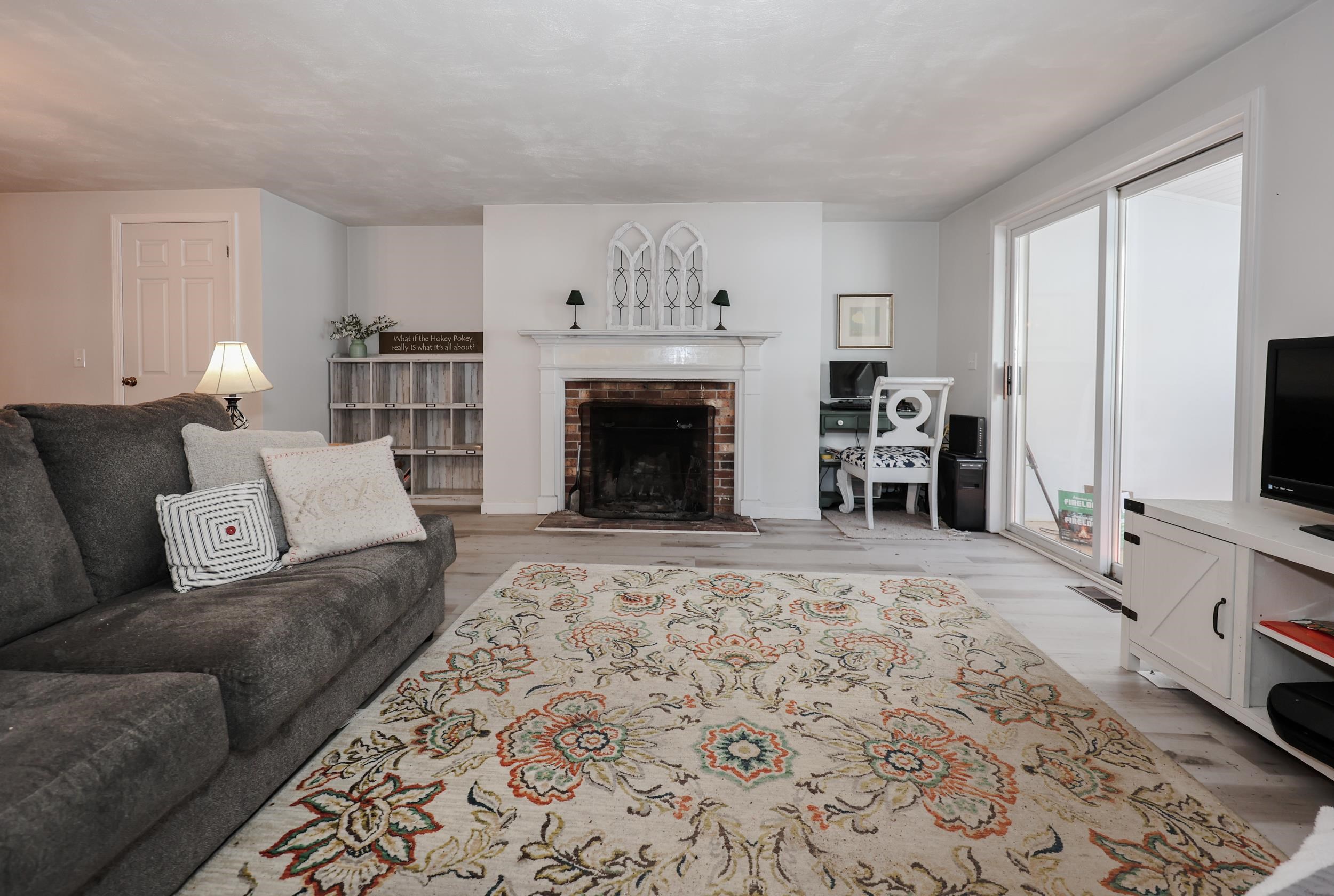 7 Colonial Square Peterborough, NH 03458 - Photo 12 of 24