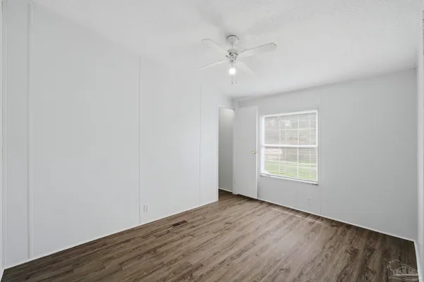 $1,600 | 8865 Ashland Avenue, Pensacola, FL 32534