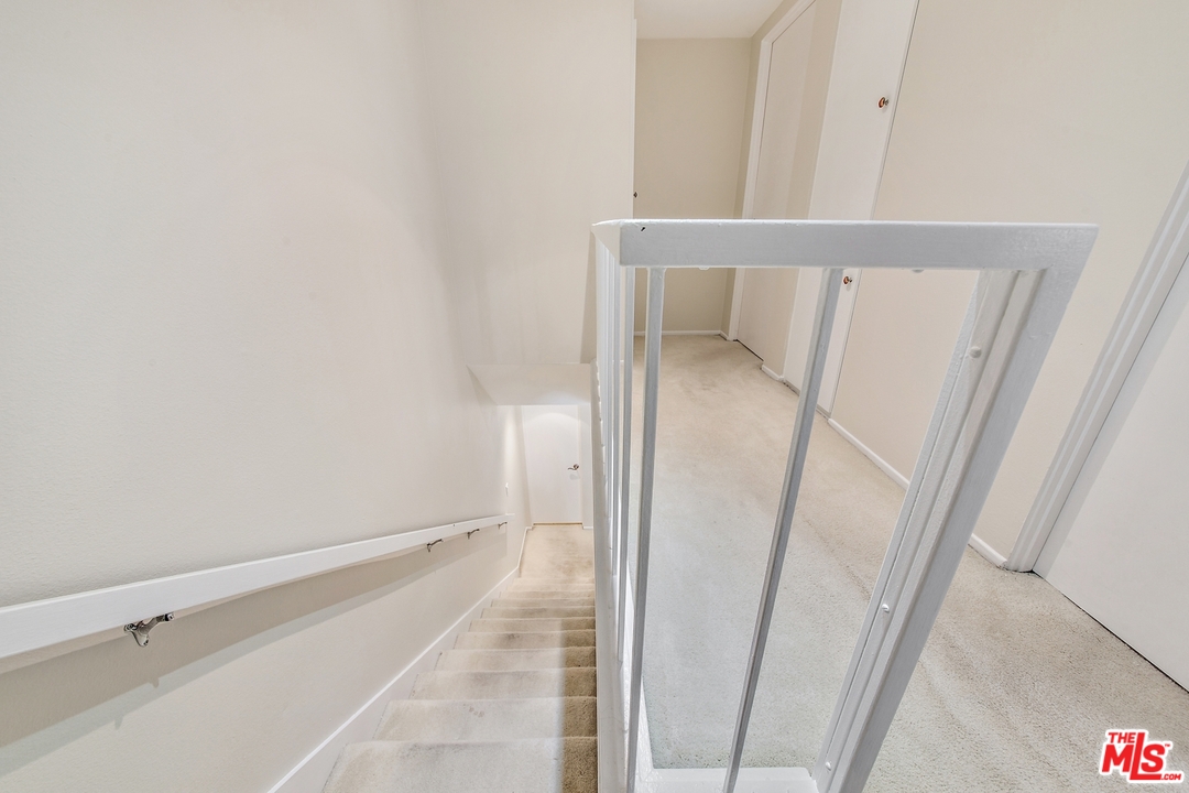4351 Alla Road, Unit 2 Marina del Rey, CA 90292 - Photo 13 of 31 Gallery Image 13