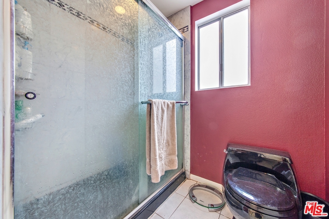 4351 Alla Road, Unit 2 Marina del Rey, CA 90292 - Photo 20 of 31 Gallery Image 20