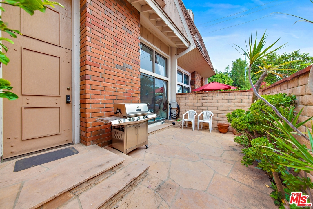4351 Alla Road, Unit 2 Marina del Rey, CA 90292 - Photo 22 of 31 Gallery Image 22