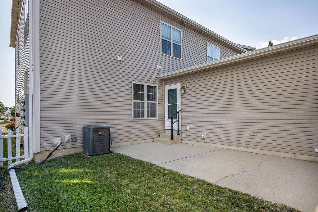 2516 Leopold Way Sun Prairie, WI 53590 - Photo 31 of 35