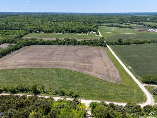 $185,000 | 10.01 Acres M/l North 800th Road, Baldwin City, KS 66006