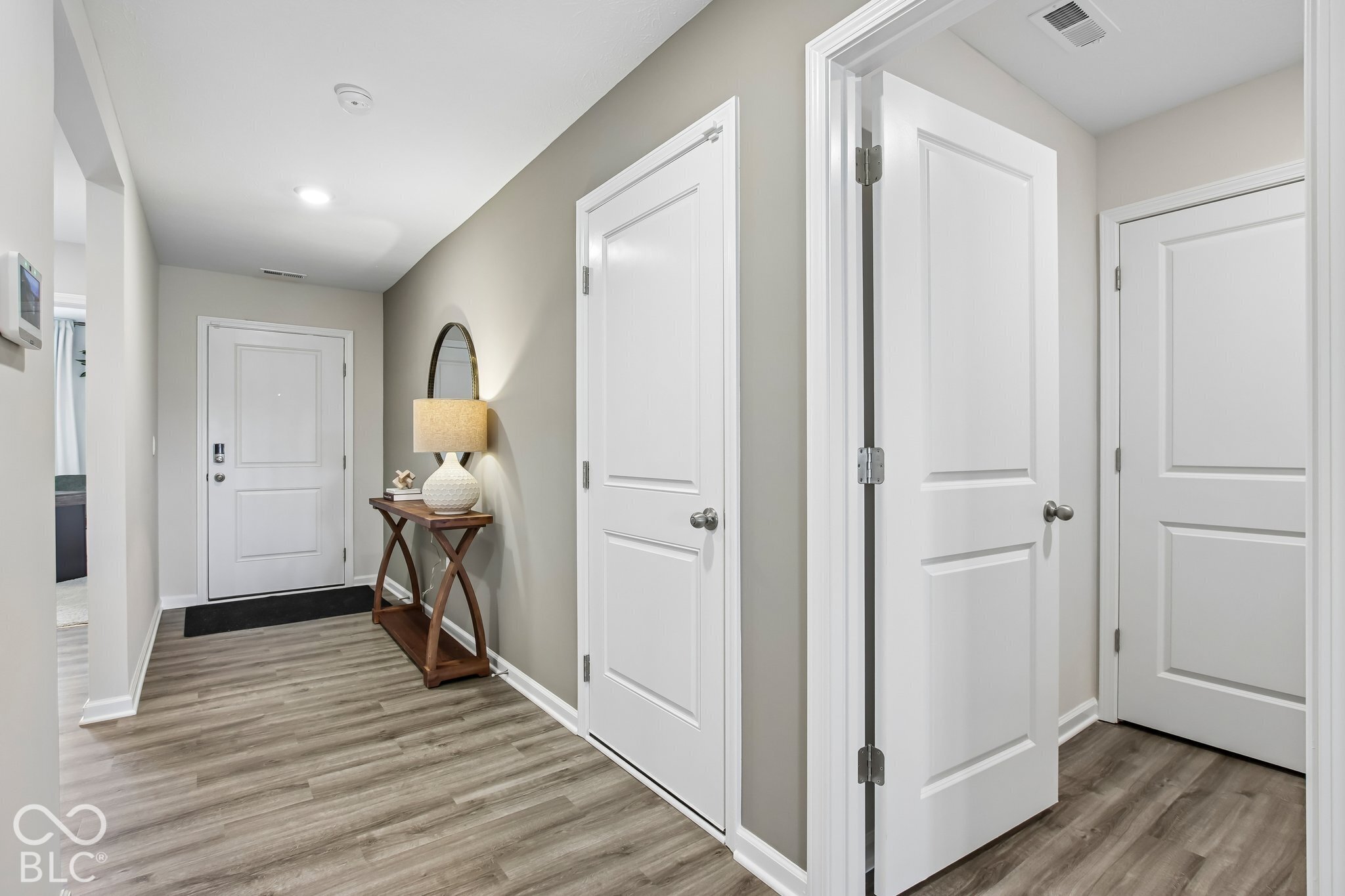 1092 Kingsbairns Road Franklin, IN 46131 - Photo 3 of 33 Gallery Image 3
