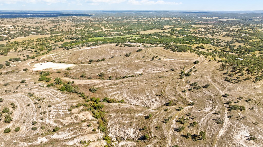 5032 Kendalia Road Blanco, TX 78606 - Photo 26 of 40 a view of an ocean