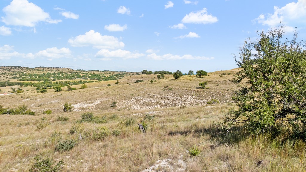 5032 Kendalia Road Blanco, TX 78606 - Photo 29 of 40 a view of beach and city