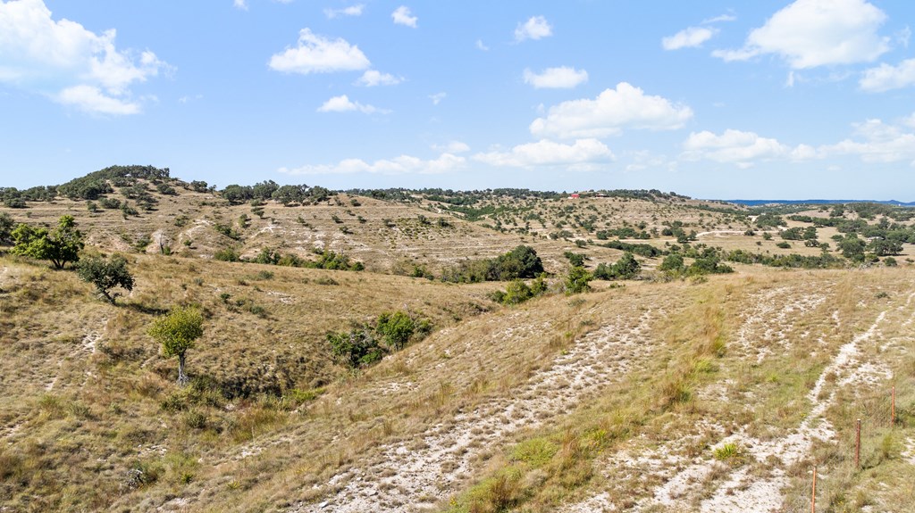 5032 Kendalia Road Blanco, TX 78606 - Photo 35 of 40 a view of a sky