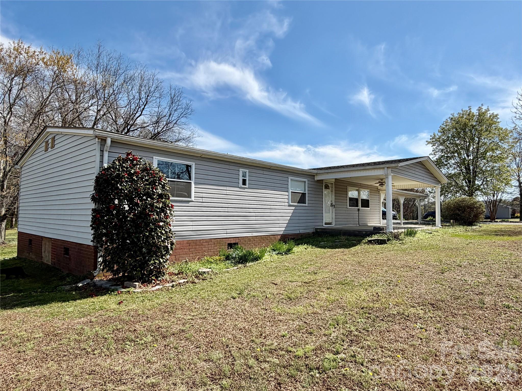 24386 Endy Road Albemarle, NC 28001 - Photo 2 of 22