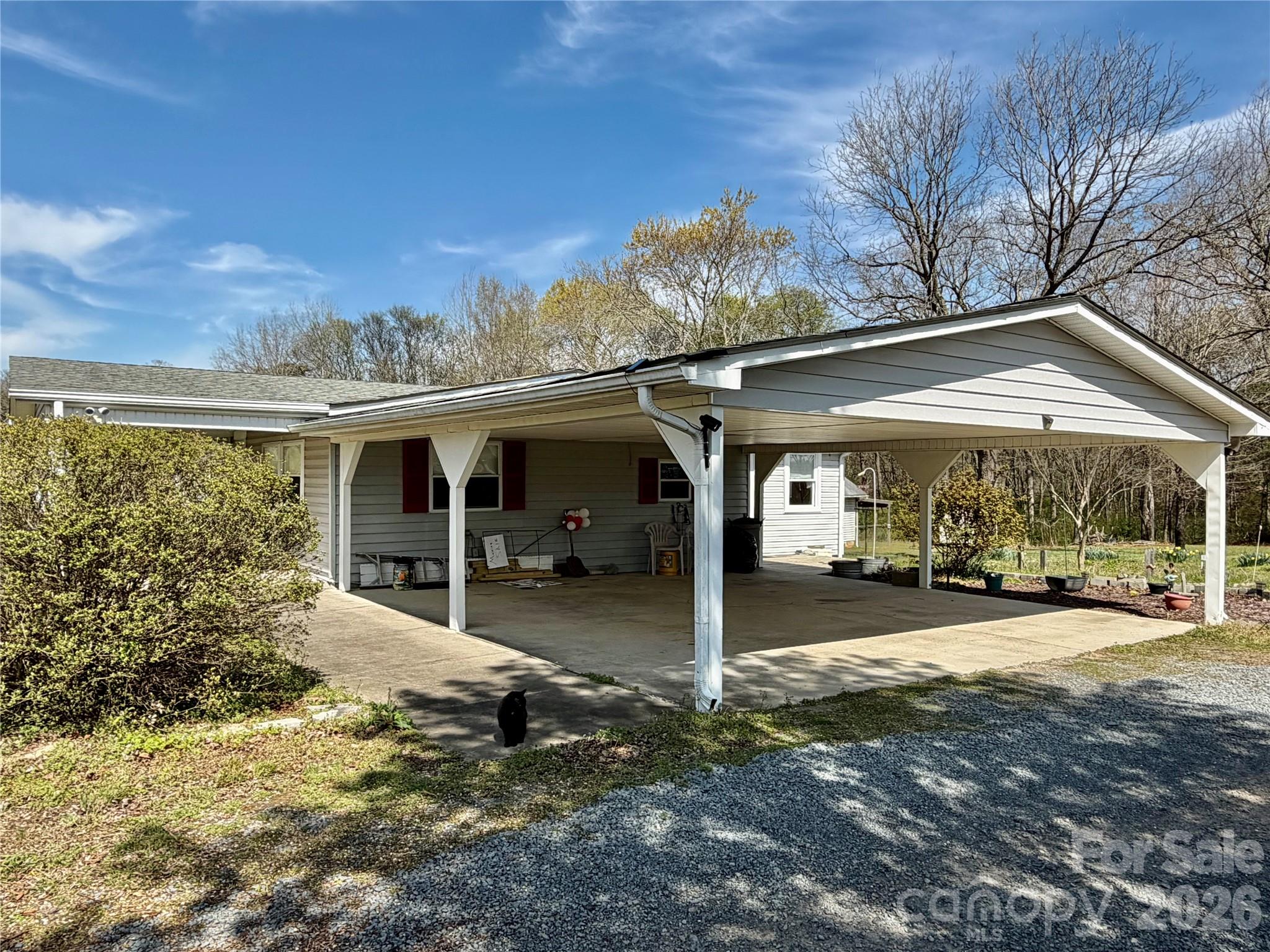 24386 Endy Road Albemarle, NC 28001 - Photo 3 of 22