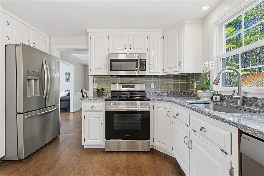 5 Stewart Street Hopkinton, MA 01748 - Photo 15 of 36