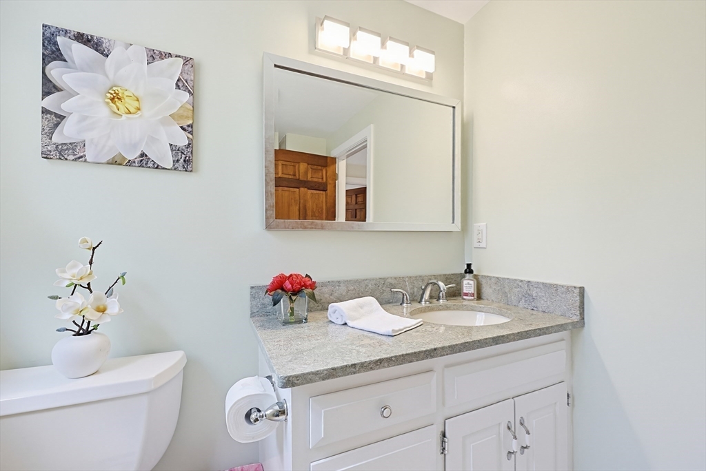 5 Stewart Street Hopkinton, MA 01748 - Photo 27 of 36