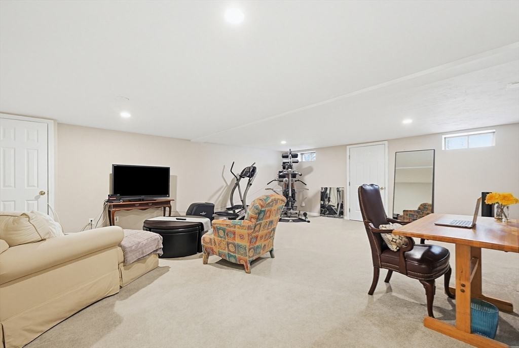 5 Stewart Street Hopkinton, MA 01748 - Photo 29 of 36