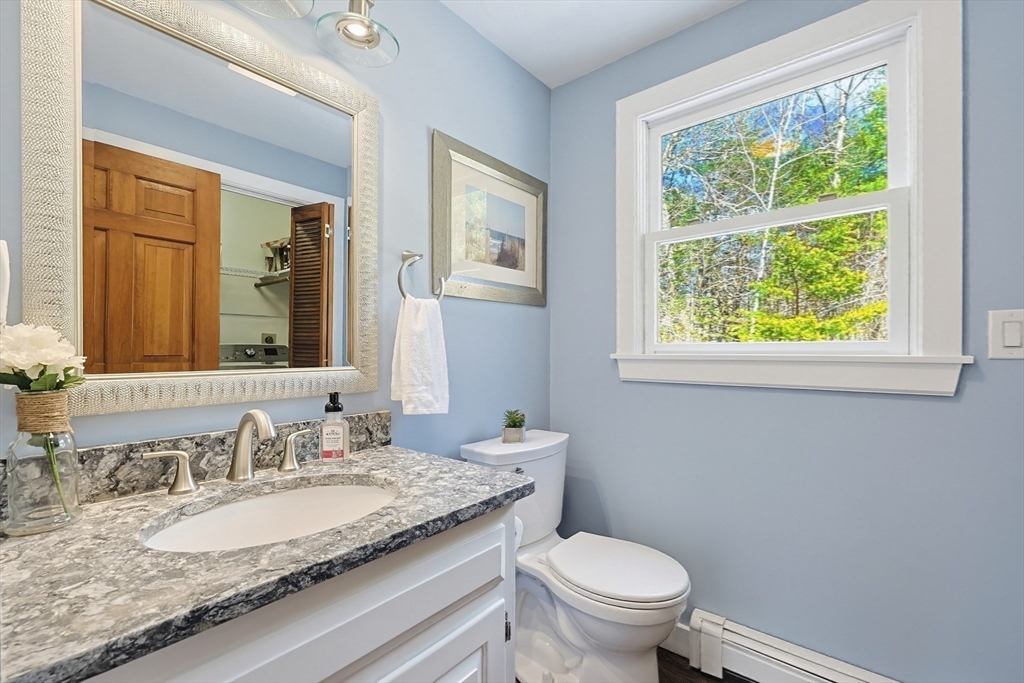 5 Stewart Street Hopkinton, MA 01748 - Photo 10 of 36