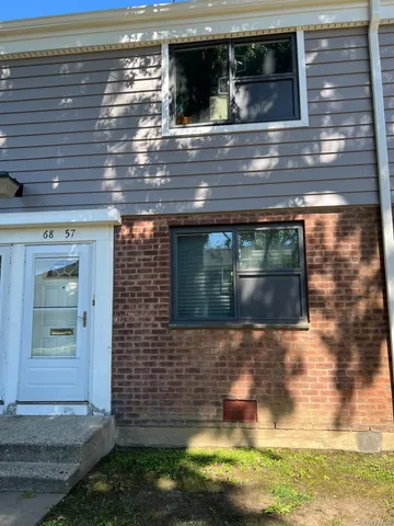 $395,000 | 68-57 Bell Boulevard, Unit 6857 | Oakland Gardens