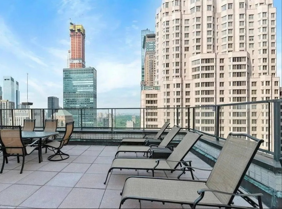 159 West 53rd Street, Unit 31A Manhattan, NY 10019 - Photo 7 of 9