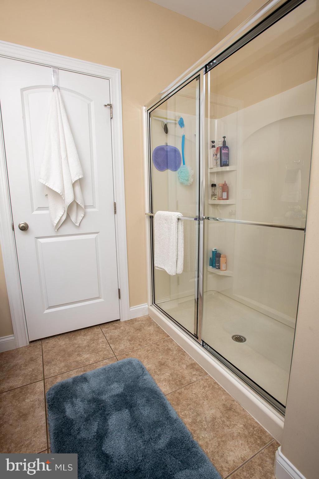 113 Crest View Carlisle, PA 17013 - Photo 20 of 35 Primary Bathroom