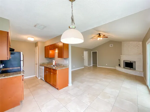 $1,650 | 11514 Fruitwood Drive, Houston, TX 77089