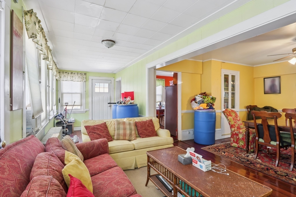 44 Elm Street Quincy, MA 02169 - Photo 9 of 37