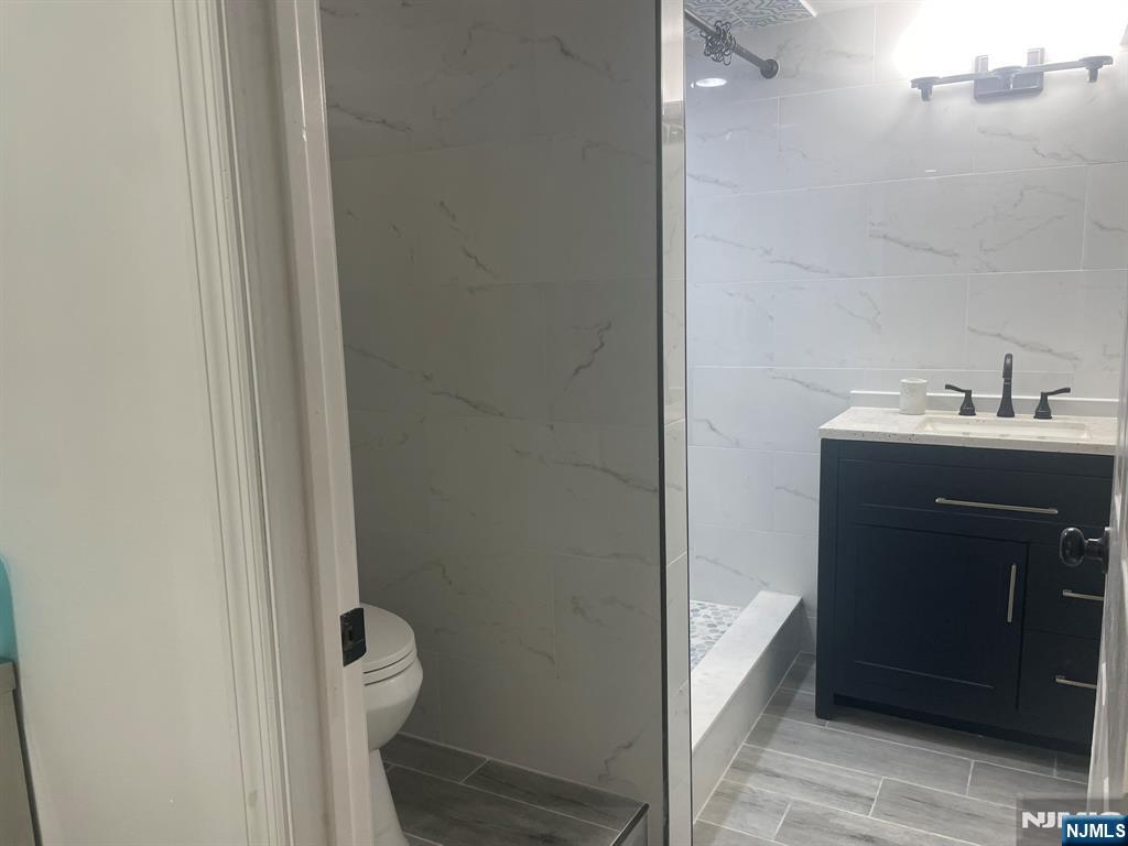 11 Raymond Place Hawthorne, NJ 07506 - Photo 27 of 40