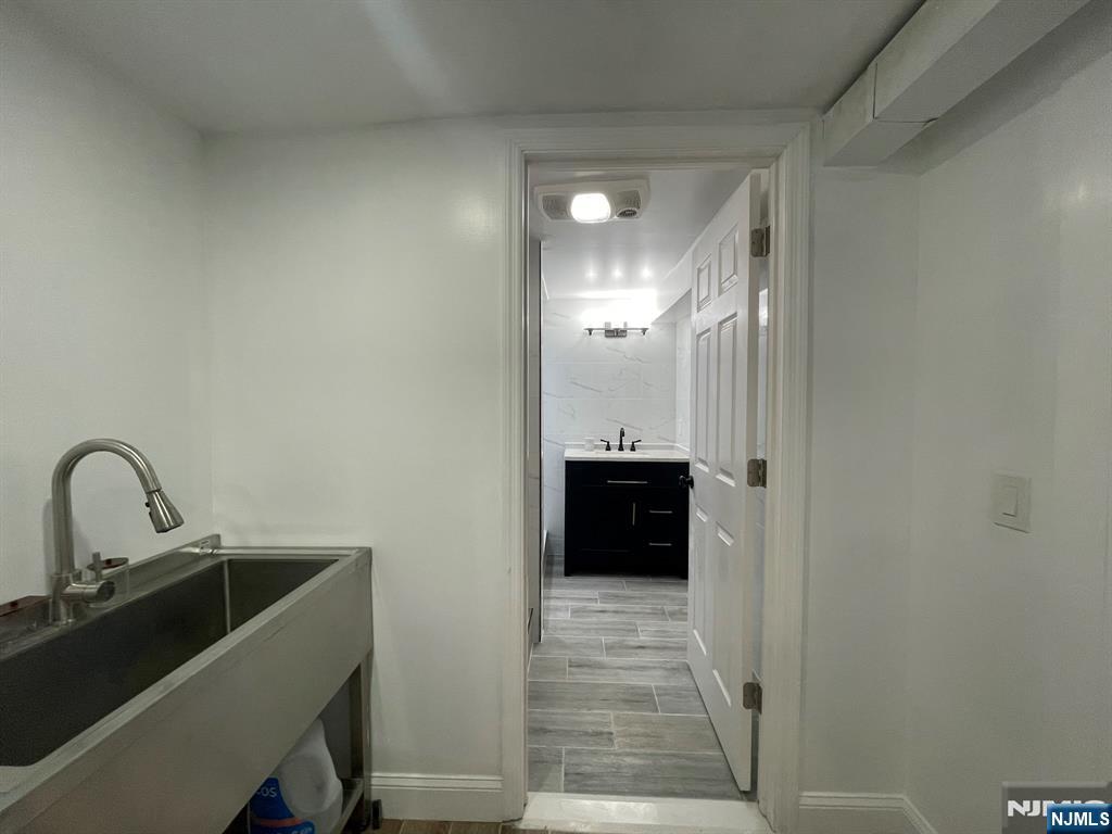 11 Raymond Place Hawthorne, NJ 07506 - Photo 30 of 40