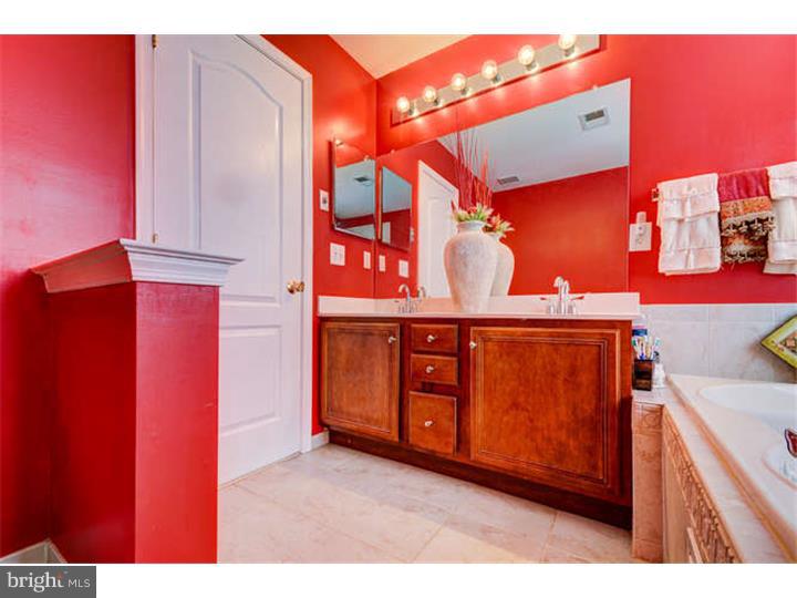 74 Cayuga Road Bordentown, NJ 08505 - Photo 15 of 23 Master Bathroom