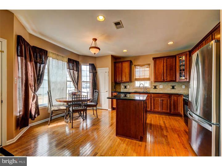 74 Cayuga Road Bordentown, NJ 08505 - Photo 9 of 23 Kitchen