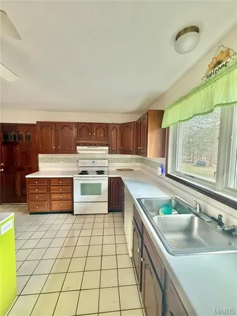 $389,900 | 10289 Hwy J, Perryville, MO 63775