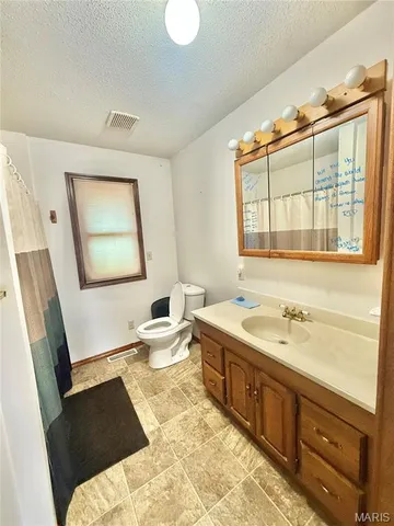 $399,900 | 10289 Hwy J, Perryville, MO 63775