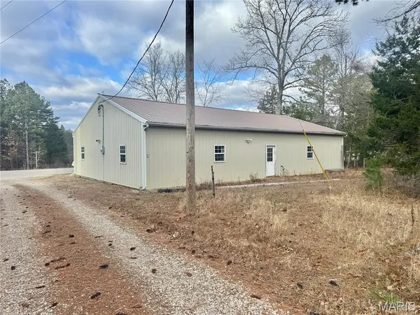 $389,900 | 10289 Hwy J, Perryville, MO 63775