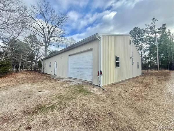 $389,900 | 10289 Hwy J, Perryville, MO 63775