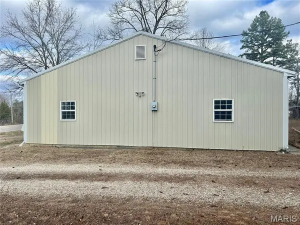 $389,900 | 10289 Hwy J, Perryville, MO 63775