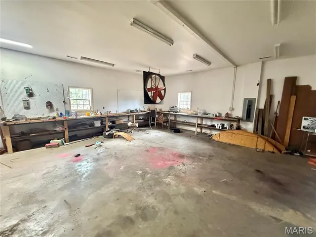 $399,900 | 10289 Hwy J, Perryville, MO 63775