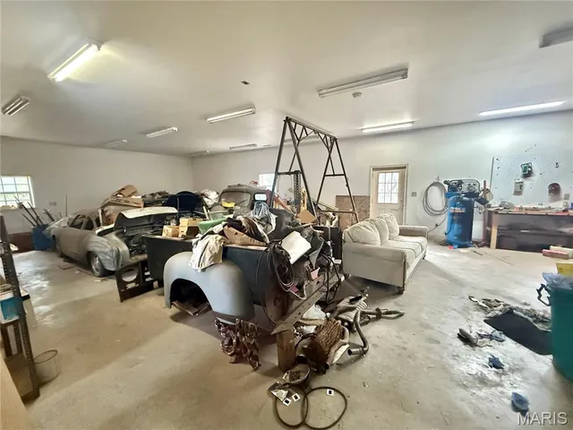 $399,900 | 10289 Hwy J, Perryville, MO 63775