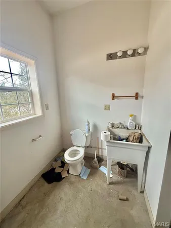 $389,900 | 10289 Hwy J, Perryville, MO 63775
