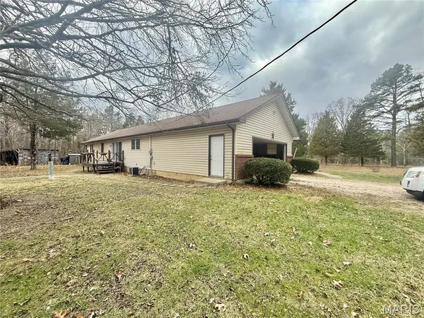 $389,900 | 10289 Hwy J, Perryville, MO 63775