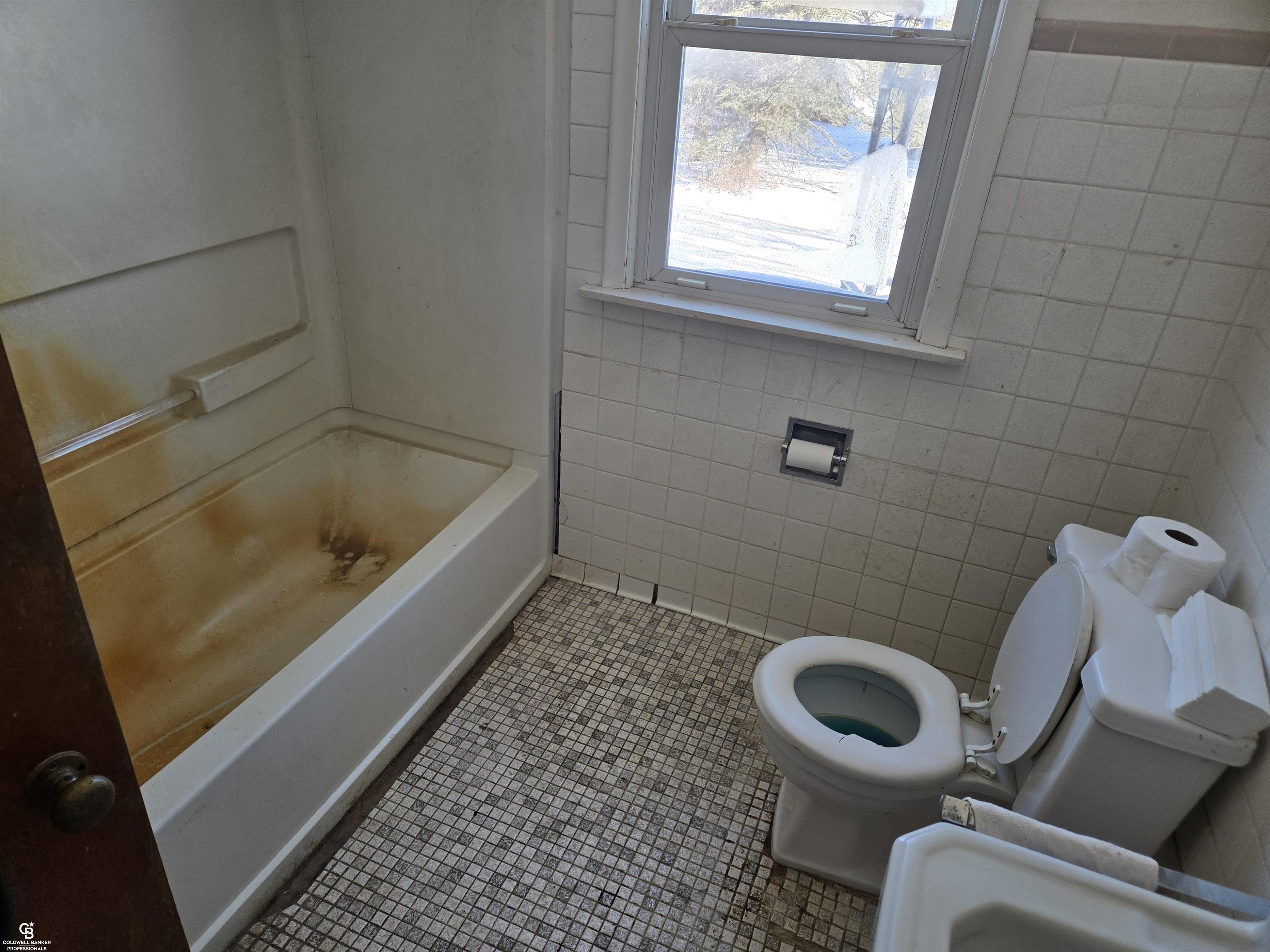 13920 Hunt Road Allenton, MI 48002 - Photo 13 of 23 Bathroom view 1