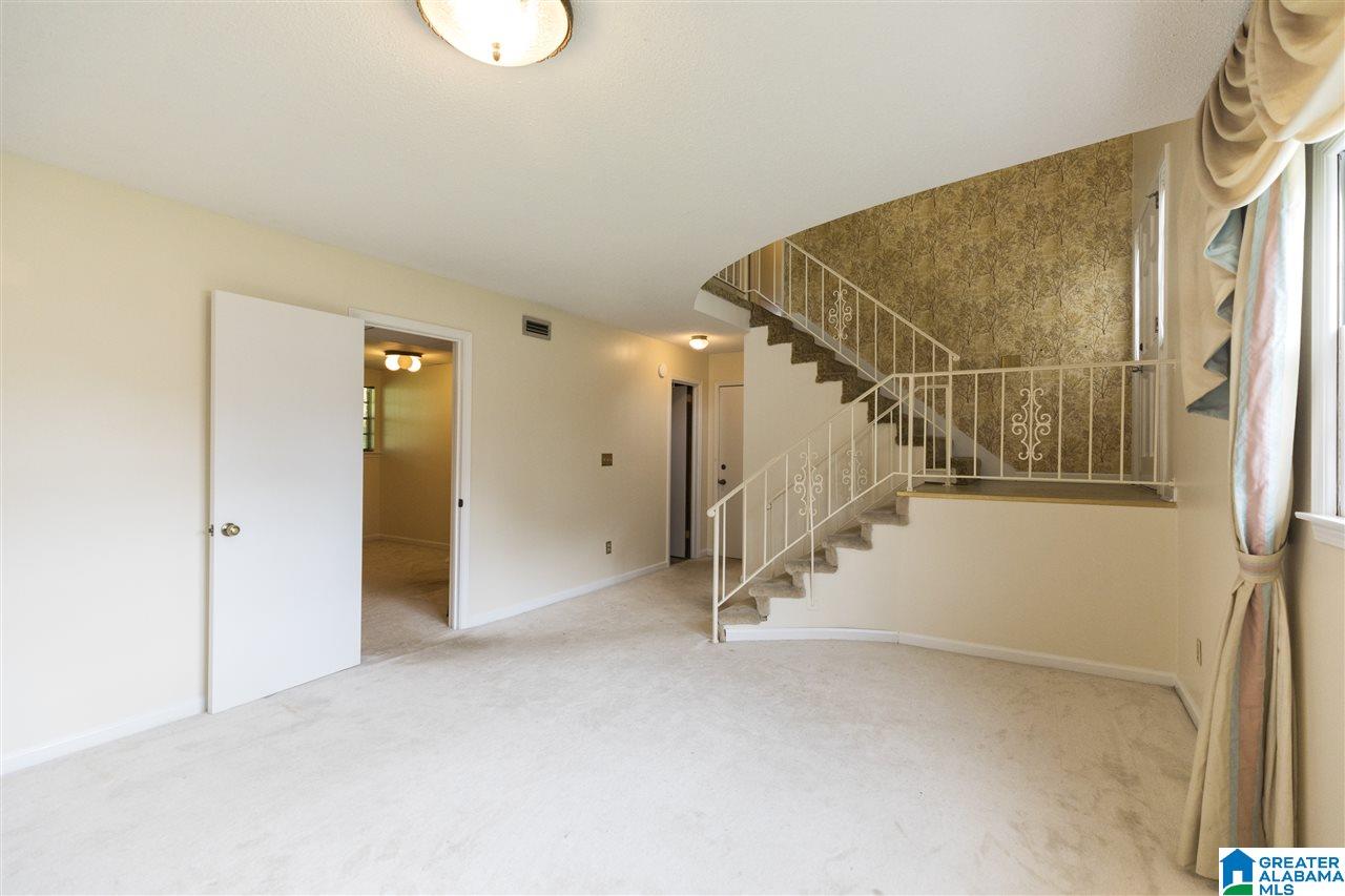 309 Highlander Court Bessemer, AL 35023 - Photo 10 of 39