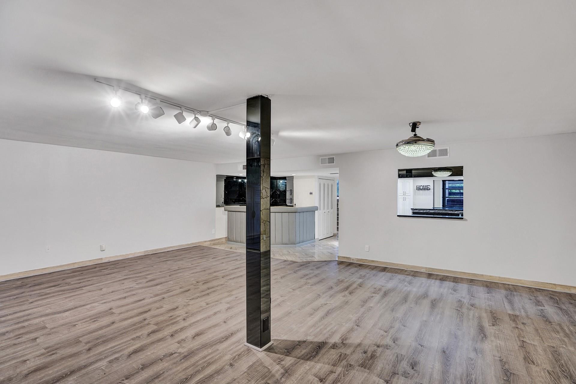 101 Southwest 96th Terrace, Unit 204 Plantation, FL 33324 - Photo 11 of 56 Photo 11