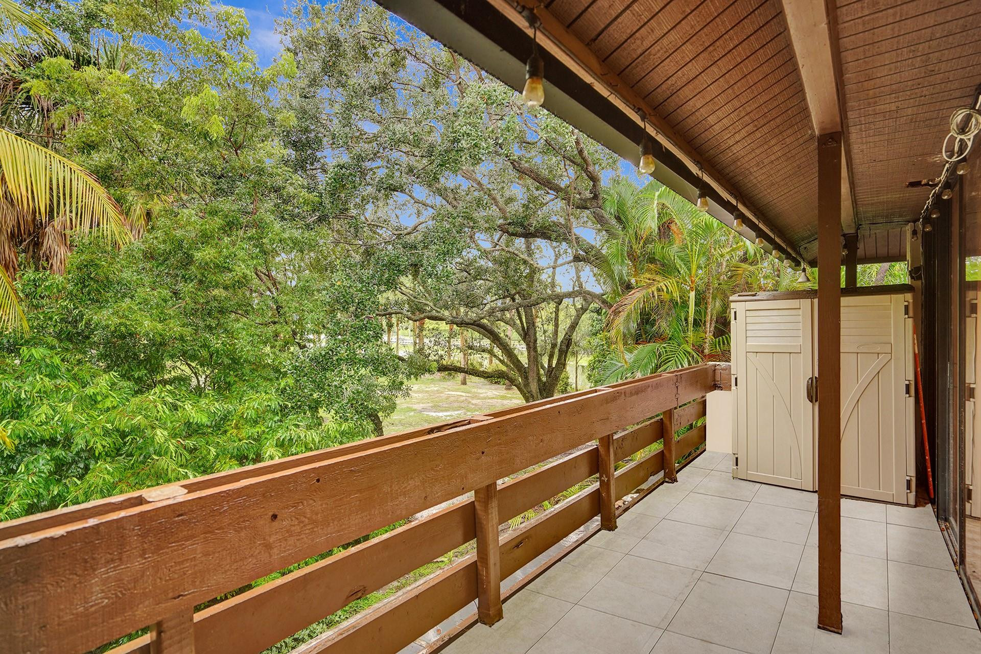 101 Southwest 96th Terrace, Unit 204 Plantation, FL 33324 - Photo 50 of 56 Photo 50