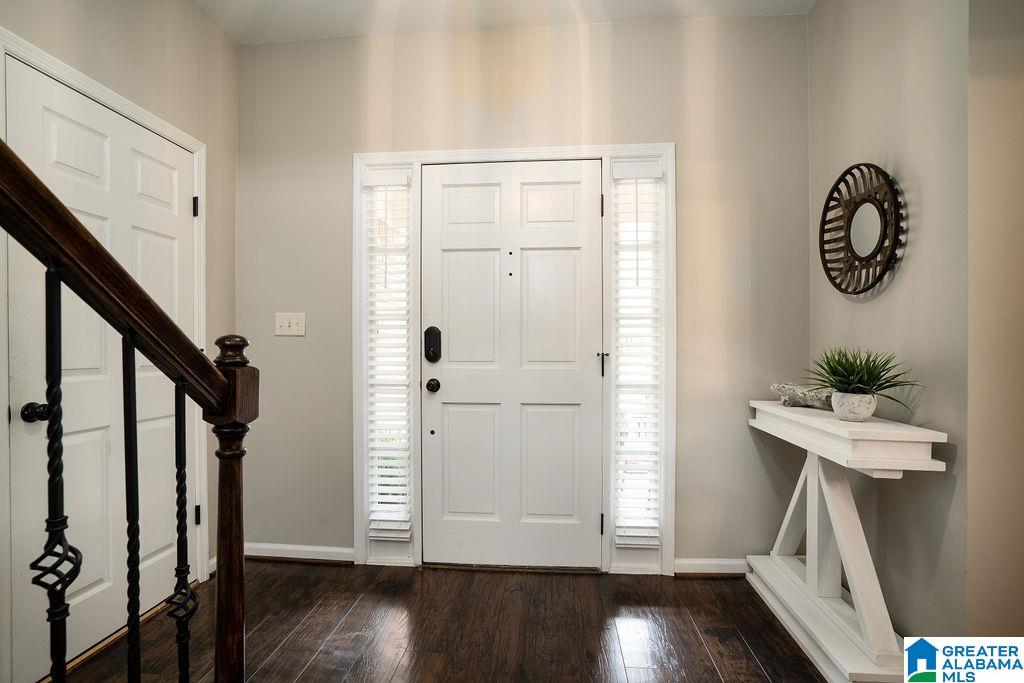 3300 Timber Ridge Drive Birmingham, AL 35243 - Photo 4 of 37 Gallery Image 4