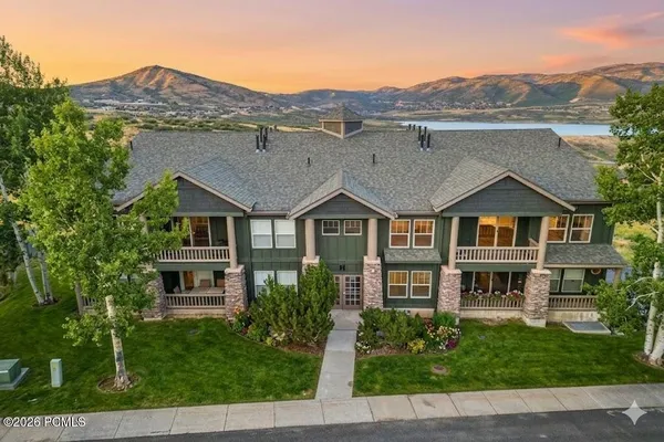 $2,300 | 1716 Fox Bay Drive, Unit H204, Heber City, UT 84032