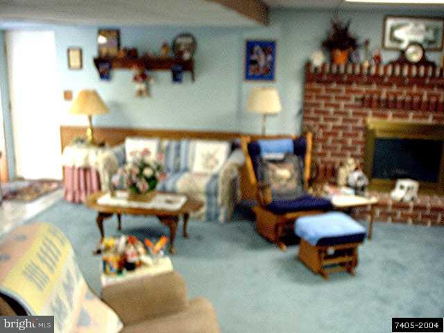 19 Narrow Road Hanover, PA 17331 - Photo 3 of 6 Gallery Image 3