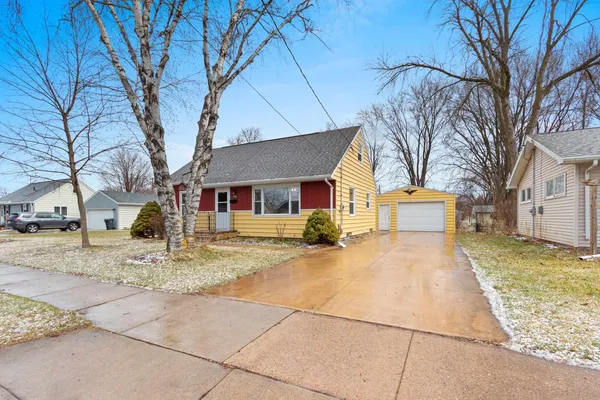 $229,900 | 1146 Taft Street, Little Chute, WI 54140