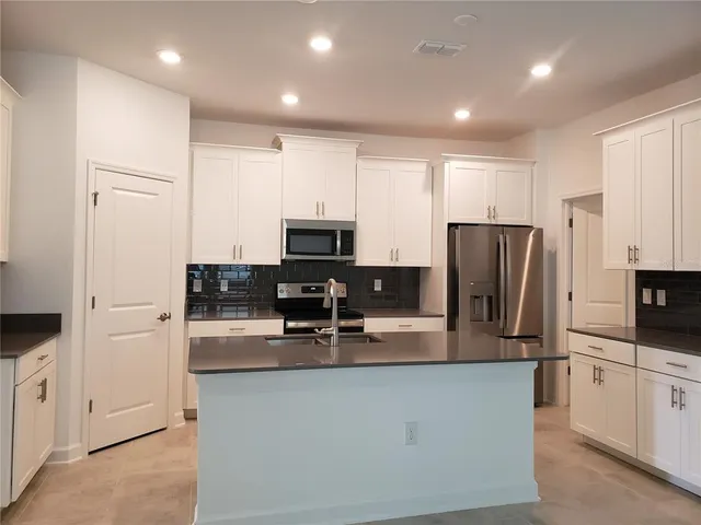 $2,595 | 5604 Quiet Palm Loop, St. Cloud, FL 34771